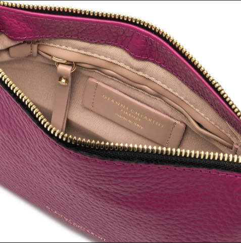 Pochette in pelle fucsia