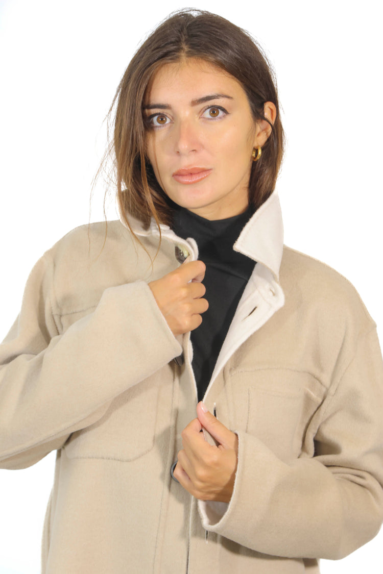 Cappotto beige reversibile in lana
