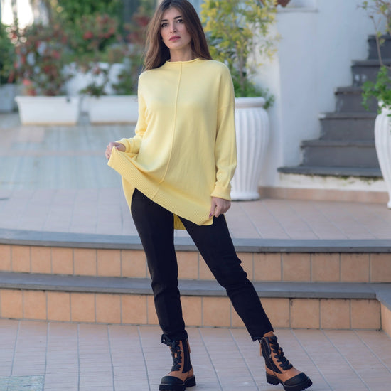 Maglione viscosa collo cratere giallo