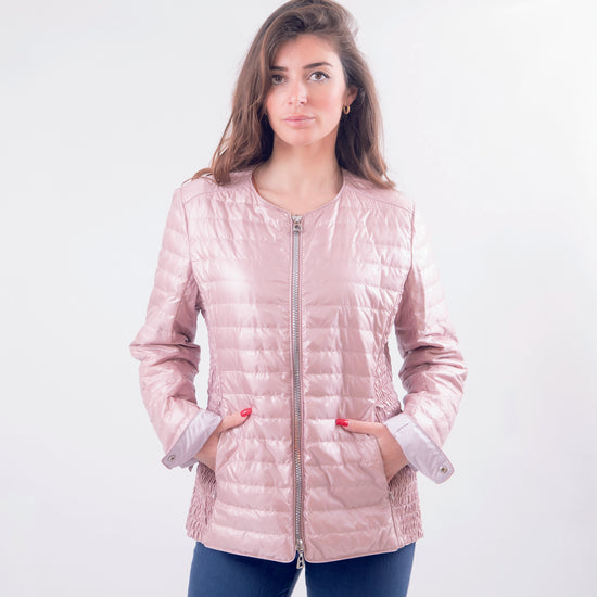 Piumino rosa in micropiuma senza collo