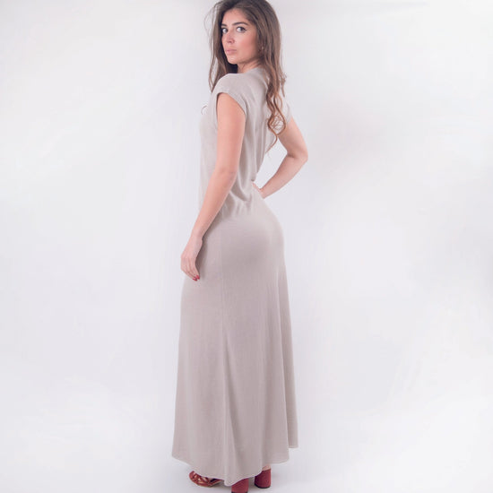 Abito lungo in lino beige