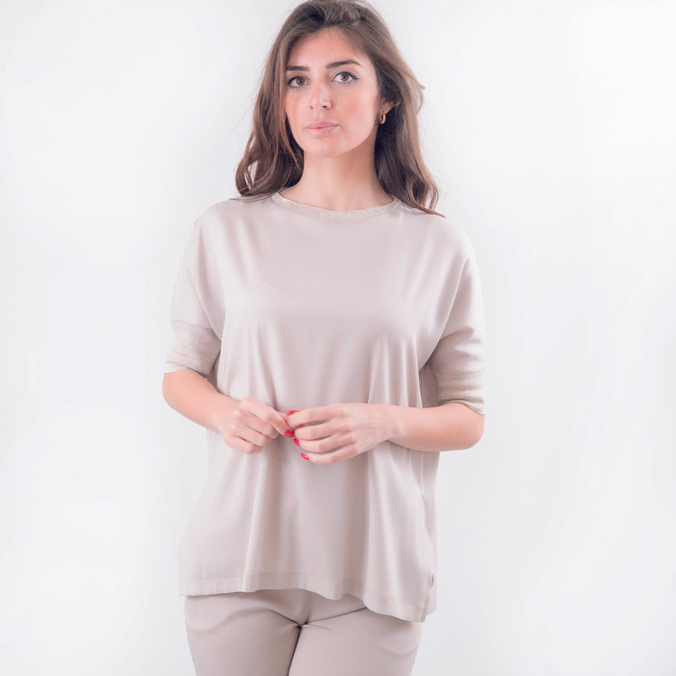 Blusa in seta beige