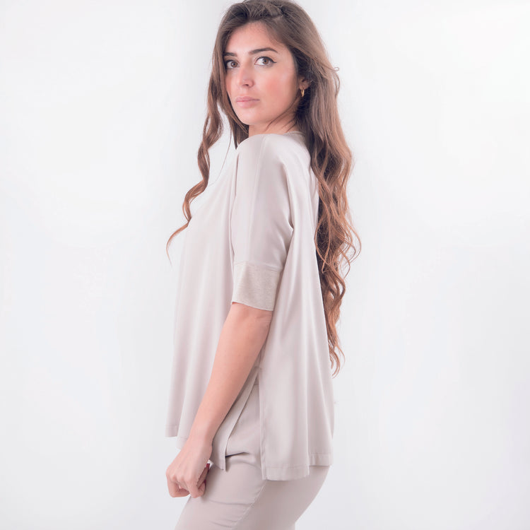 Blusa in seta beige