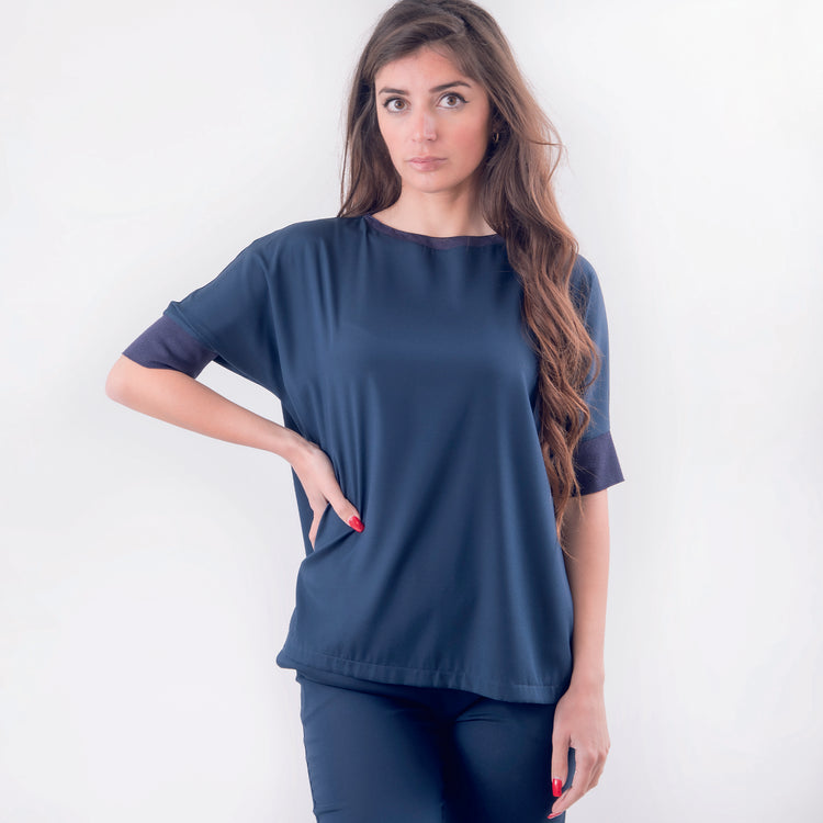 Blusa in seta blu