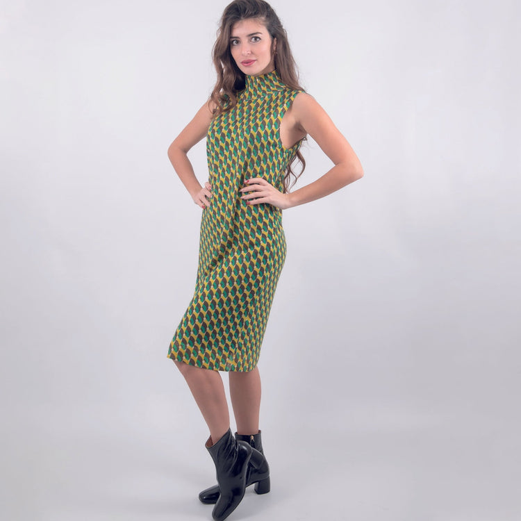 Abito smanicato in lana verde
