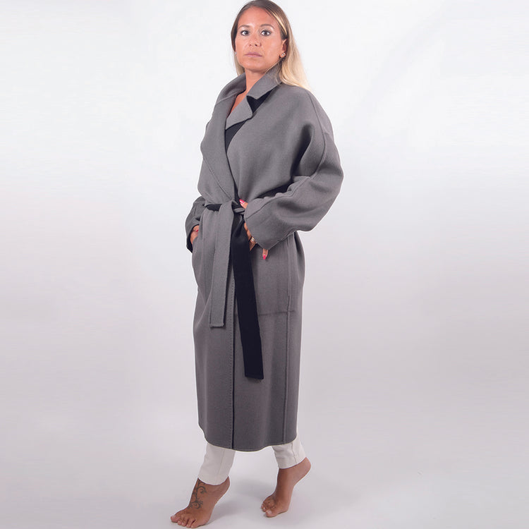 Cappotto in lana reversibile nero e grigio