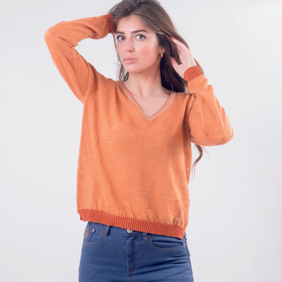 Maglia scollo V in lino arancione
