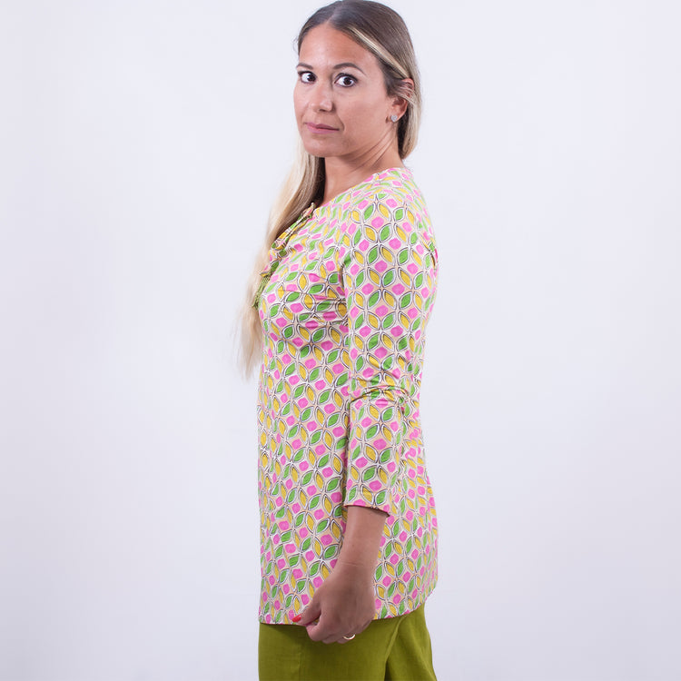 T-shirt caftano in jersey ultraleggero con nastro in jersey e nappine giallo