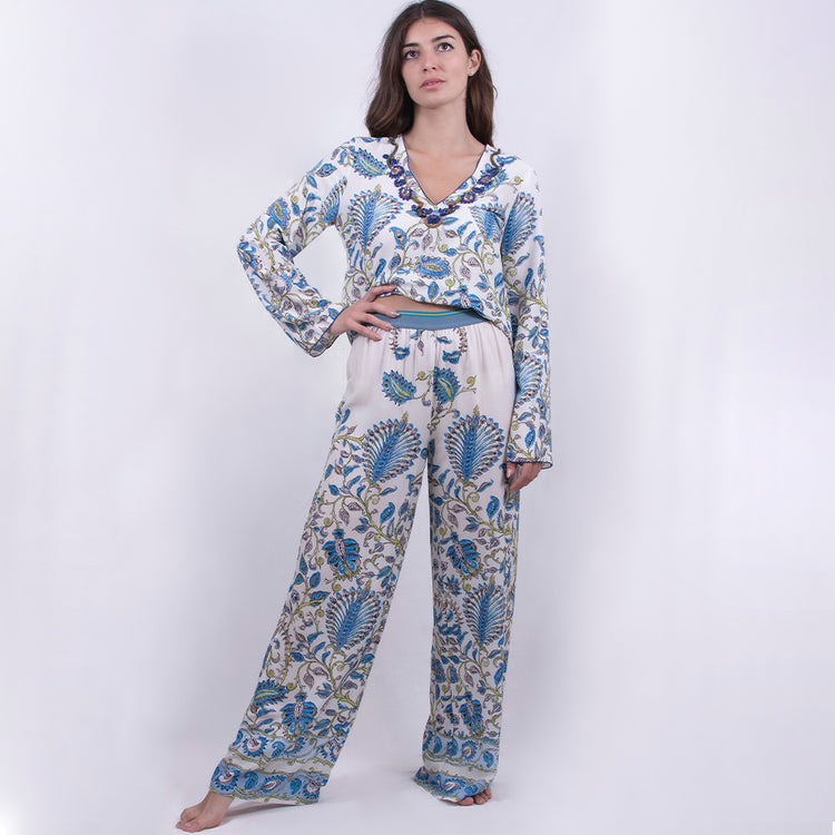 Pantalone gamba dritta in leggerissima viscosa stampata azzurro