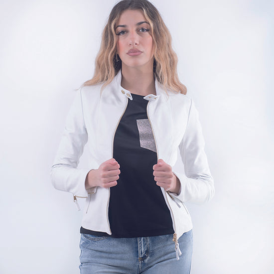 Giubbino stretto in pelle bianco