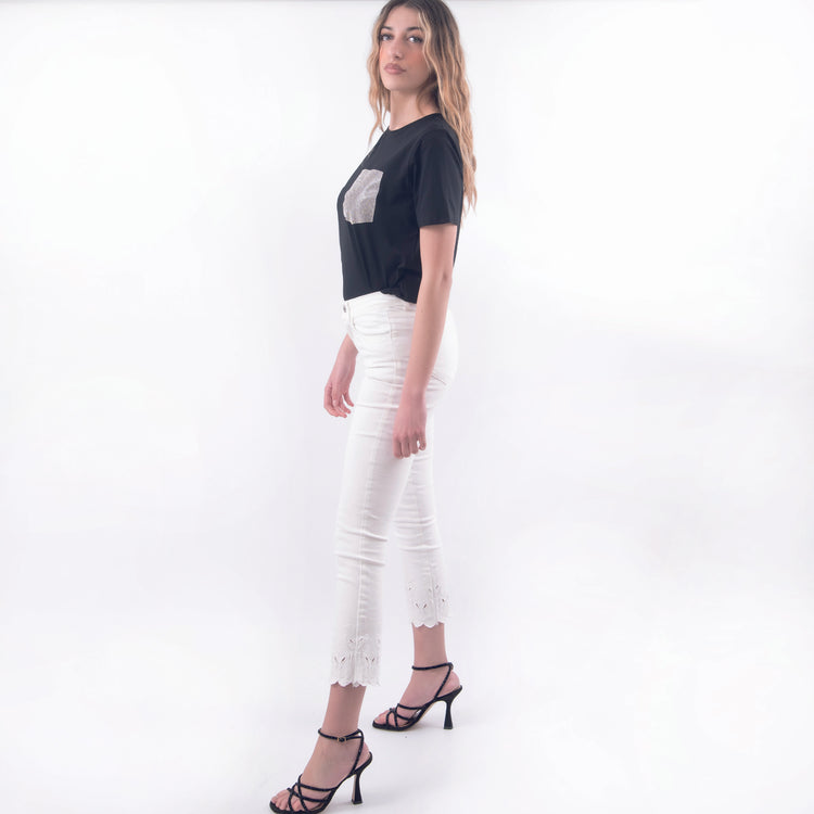 Jeans elasticizzato bianco ricami farfalle
