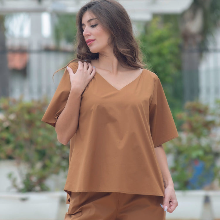 Maglia ampia marrone