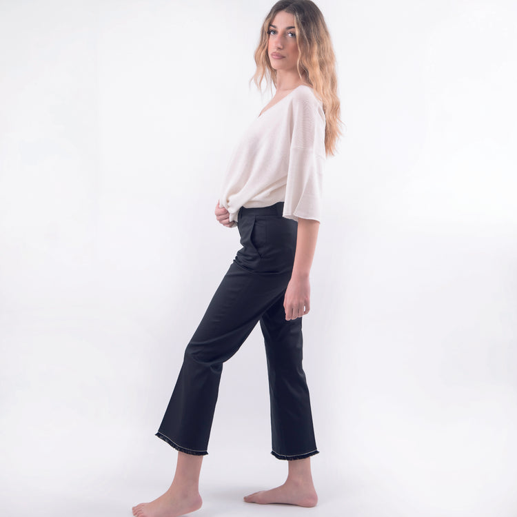 Pantalone vita bassa in cotone nero