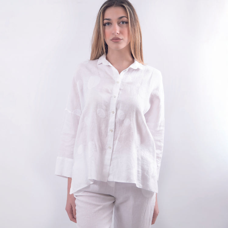Camicia over in lino bianco