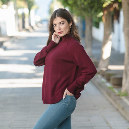 Maglia in lana collo alto bordeaux